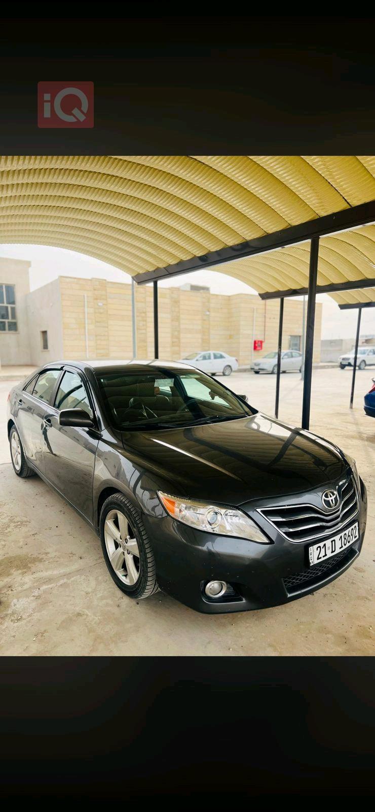 تۆیۆتا کامری